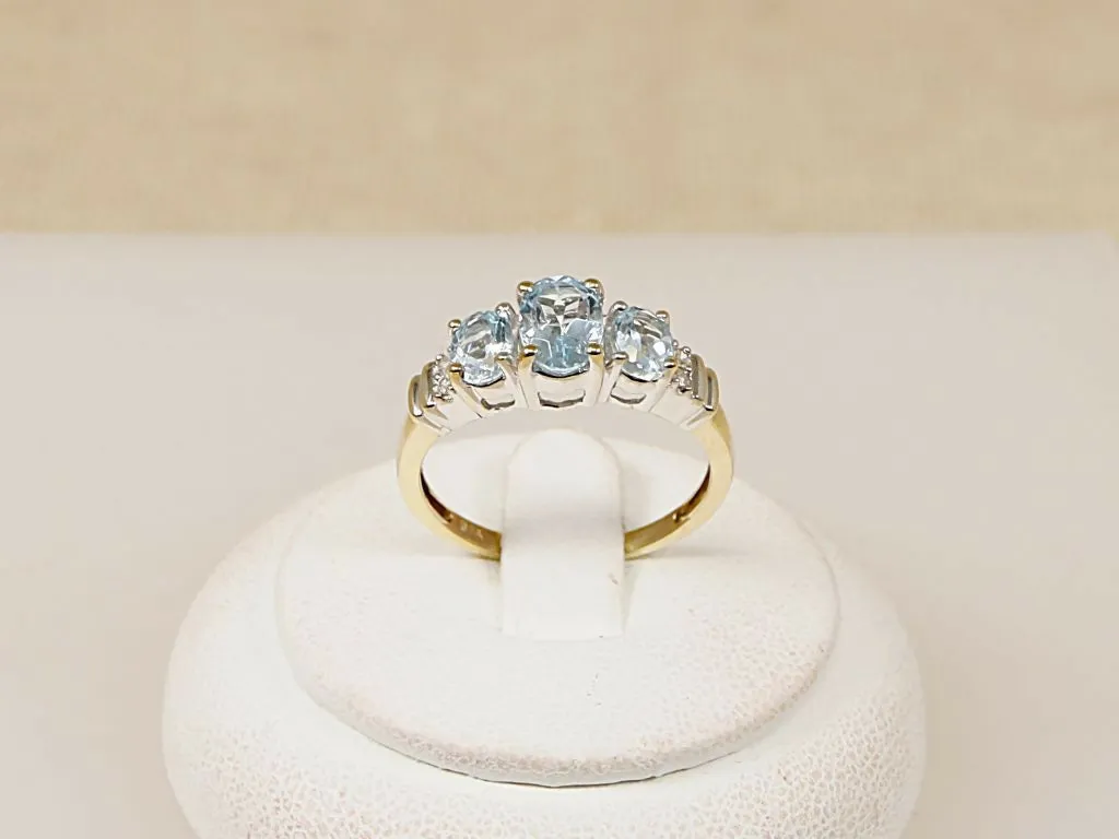 9ct Gold Blue Topaz & Diamond Trilogy Ring